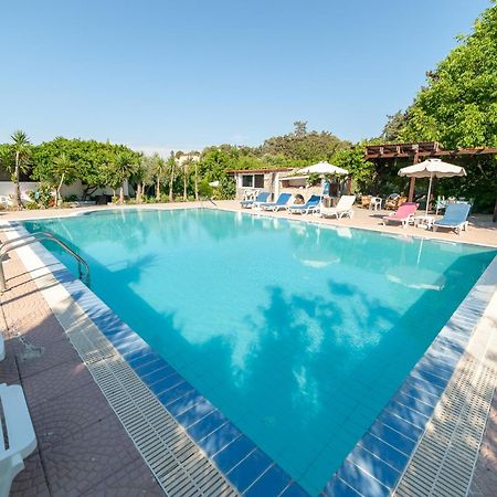 Artemis Studios - Pool And Garden Koszkinú Kültér fotó