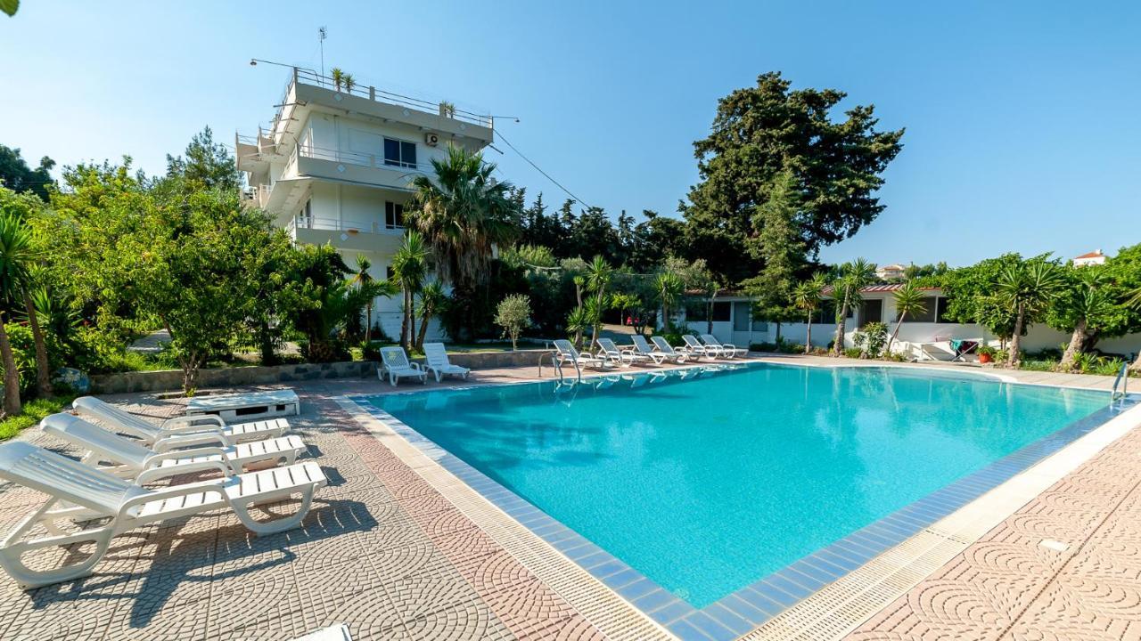 Artemis Studios - Pool And Garden Koszkinú Kültér fotó